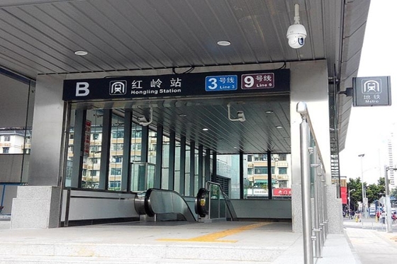 Trung Quốc Trạm tàu ​​điện ngầm Sản phẩm thép không gỉ tùy chỉnh với nhiều lối vào và lối ra nhà cung cấp